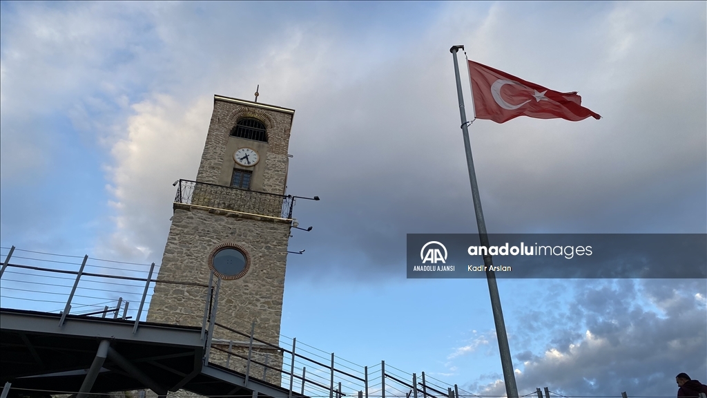 Eskişehir'de bulunan Sivrihisar Saat Kulesi