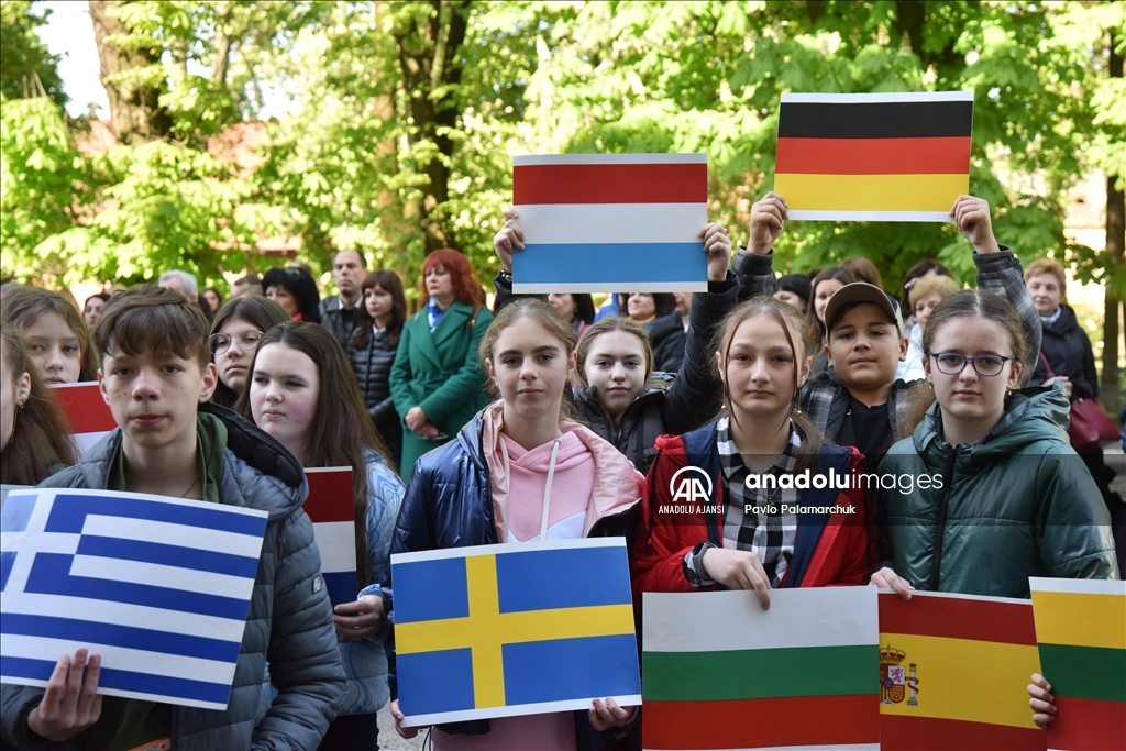 Ukrayna'nın Lviv kentinde 9 Mayıs, "Avrupa Günü" kutlandı
