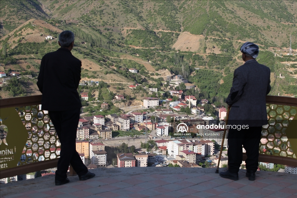 Teröristlerin taciz ateşi açtığı Efkar Dağı, Şemdinlililerin huzur bulduğu alana dönüştürüldü