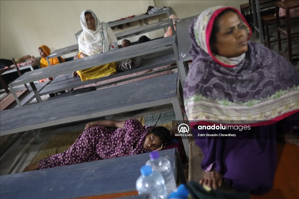Bangladeş’te yüz binlerce kişi Mocha Kasırgası nedeniyle tahliye ediliyor