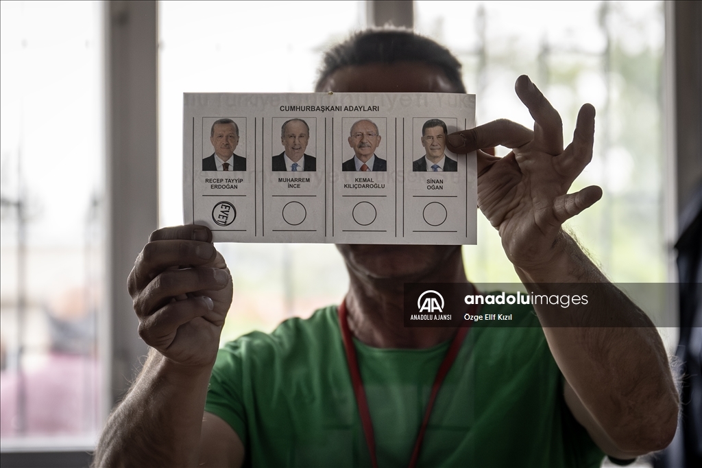 Türkiye genelinde oy verme işlemi sona erdi