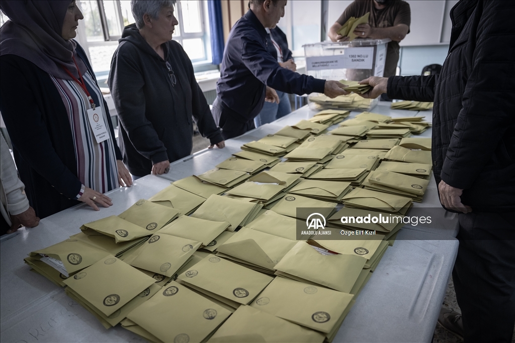 Türkiye genelinde oy verme işlemi sona erdi