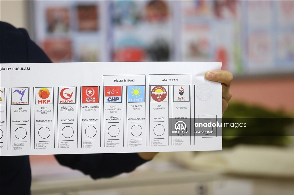 Türkiye genelinde oy verme işlemi sona erdi