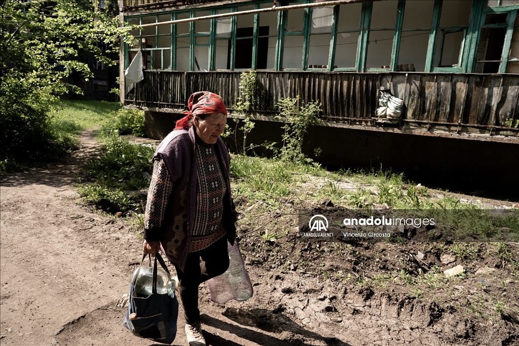 Daily life continues in Chasiv Yar amidst Russia-Ukraine war