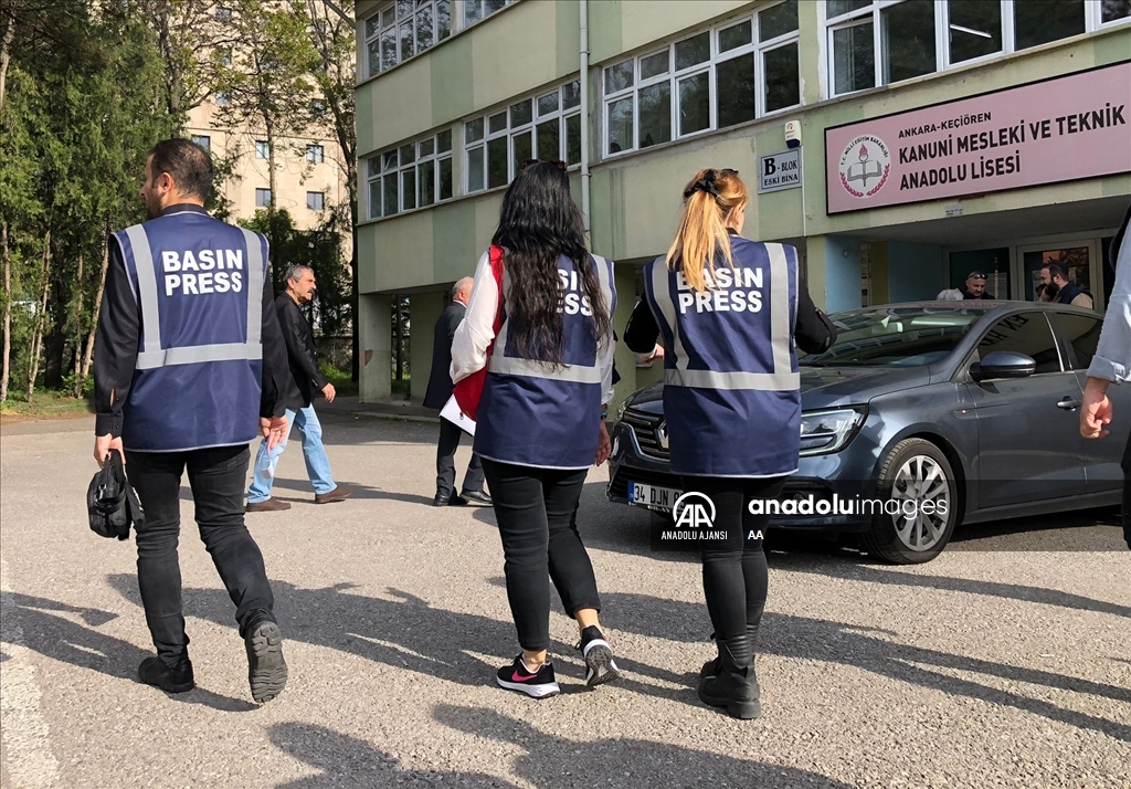 AA, tüm yurtta seçim sonuçlarını sandık başından duyurdu