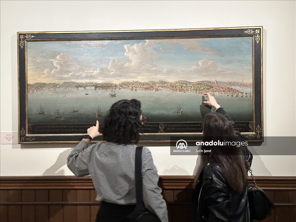 "Aziz İstanbul" sergisi Galata Rum Okulu'nda açıldı