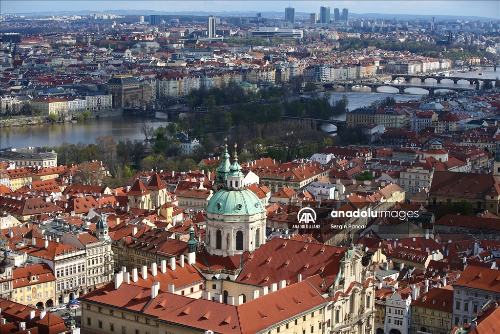 Orta Çağ mimarisinin yaşatıldığı kent: Prag