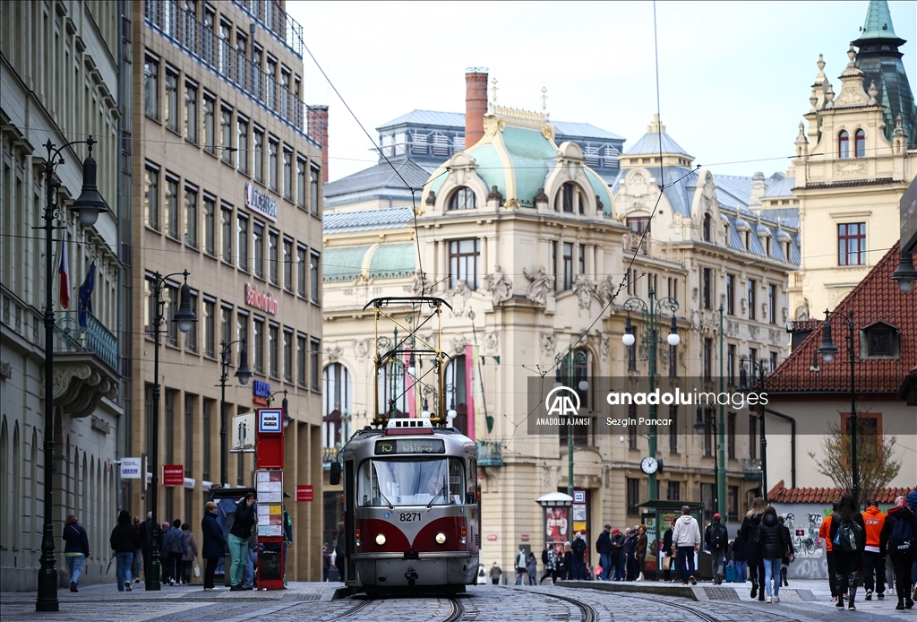 Orta Çağ mimarisinin yaşatıldığı kent: Prag