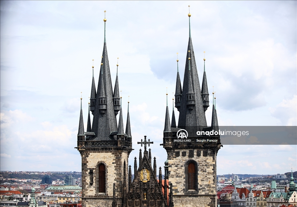 Orta Çağ mimarisinin yaşatıldığı kent: Prag