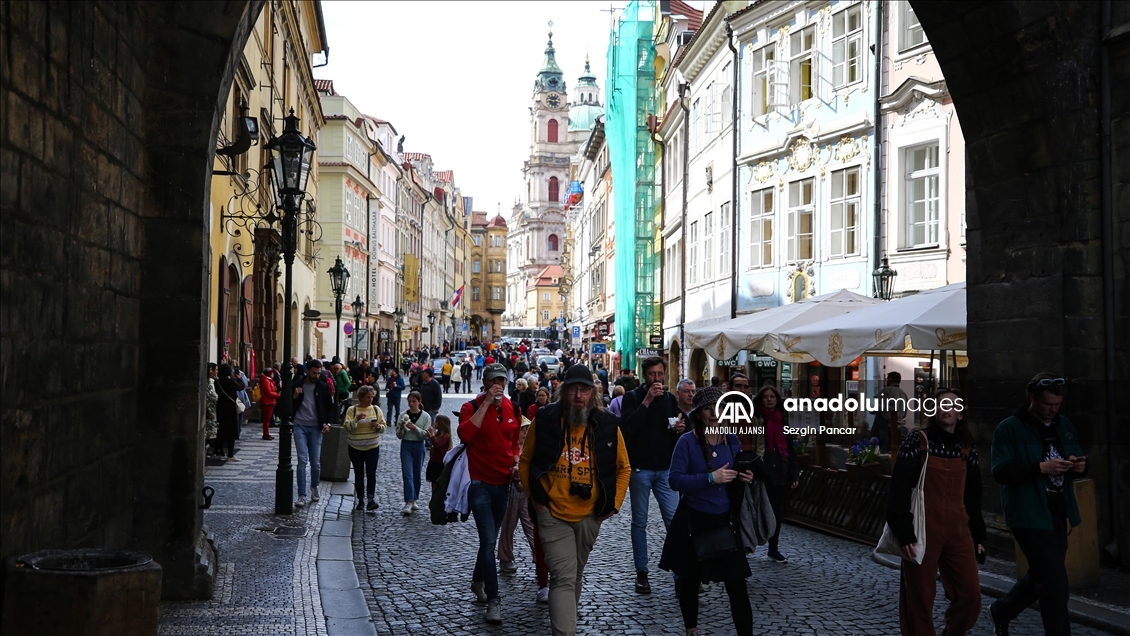 Orta Çağ mimarisinin yaşatıldığı kent: Prag