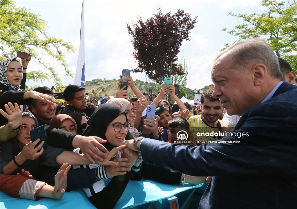 Cumhurbaşkanı Erdoğan, Adıyaman Gençlik Buluşması'na katıldı