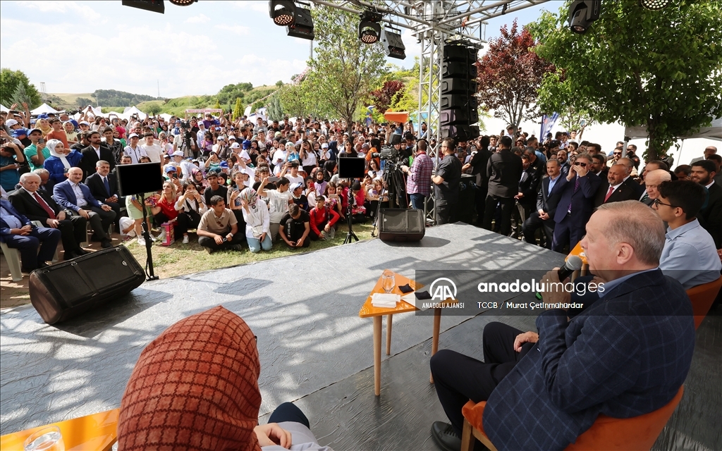 Cumhurbaşkanı Erdoğan, Adıyaman Gençlik Buluşması'na katıldı