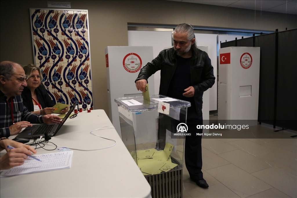 Kanada'da Türkiye'deki Cumhurbaşkanı Seçimi ikinci turu için oylama başladı