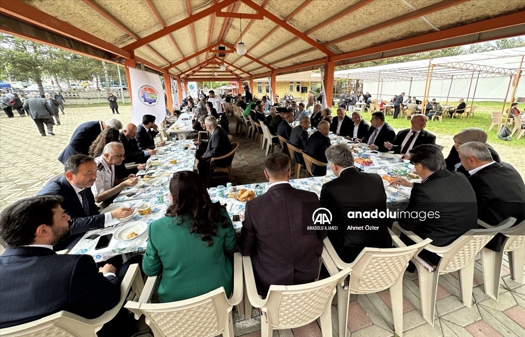 Karabük'te "Türk Mutfağı Haftası" etkinliklerinde yöresel lezzetler ikram edildi