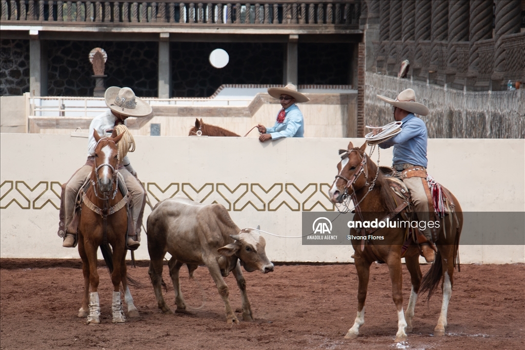 Charriera show in Mexico