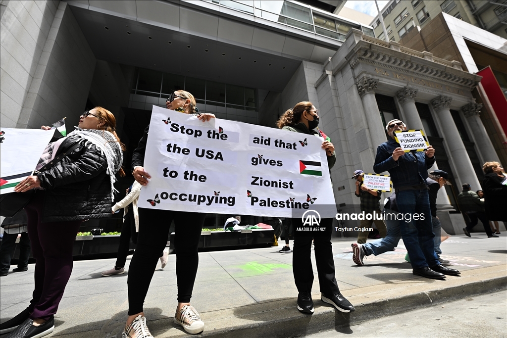 Demonstrasi  "Bebaskan Palestina" di Kosulat israel, San Francisco