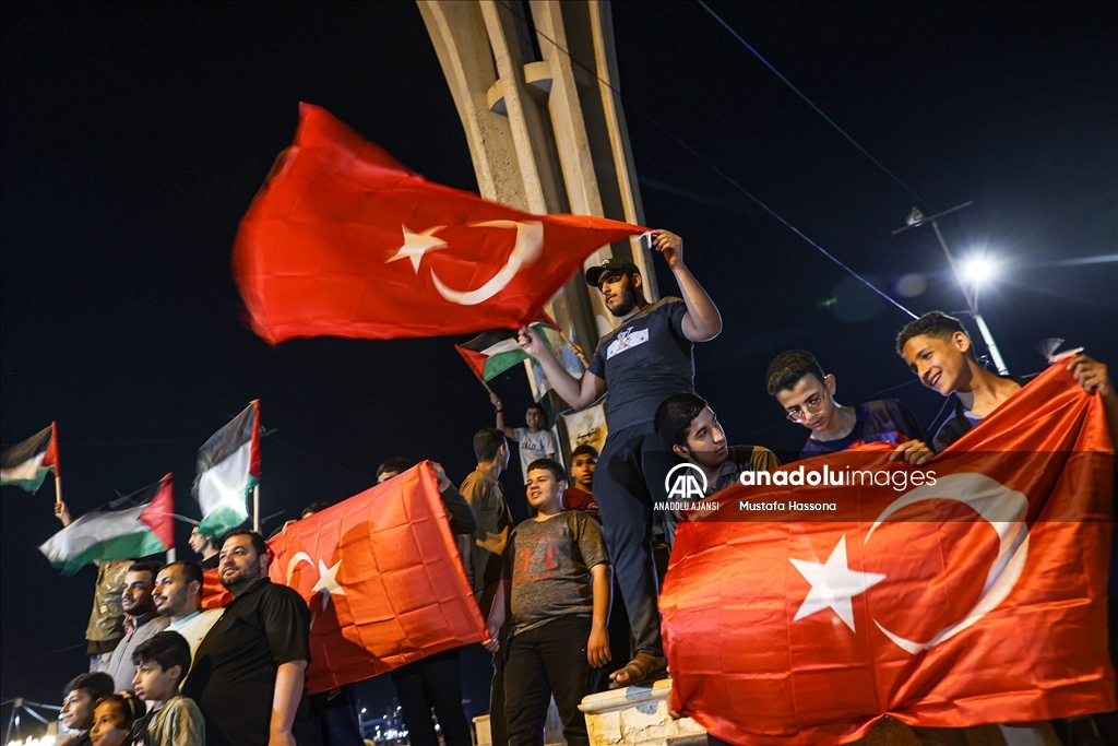 Cumhurbaşkanı Erdoğan'ın seçim başarısı Gazze'de kutlandı