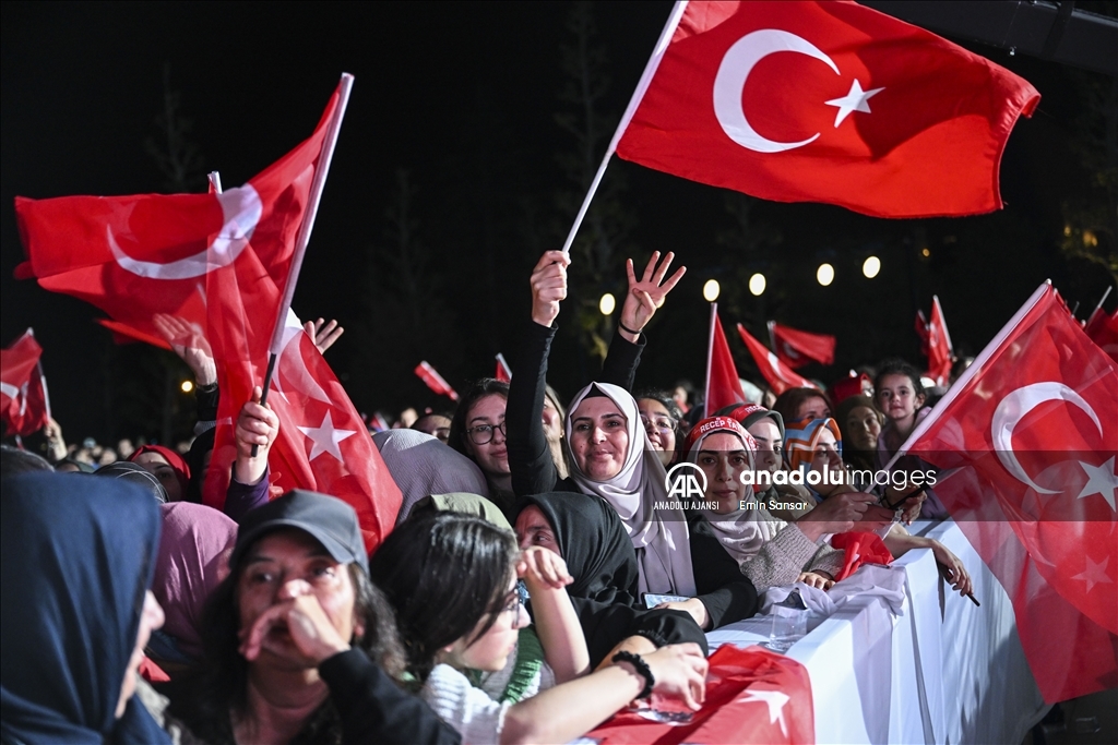 Cumhurbaşkanı Erdoğan, Cumhurbaşkanlığı Külliyesi'nde vatandaşlara hitap etti