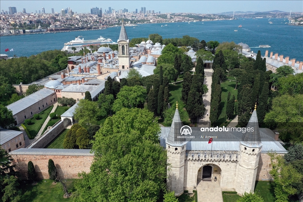 Topkapı Sarayı ve "Mukaddes Emanetler", FPV dron ile görüntülendi