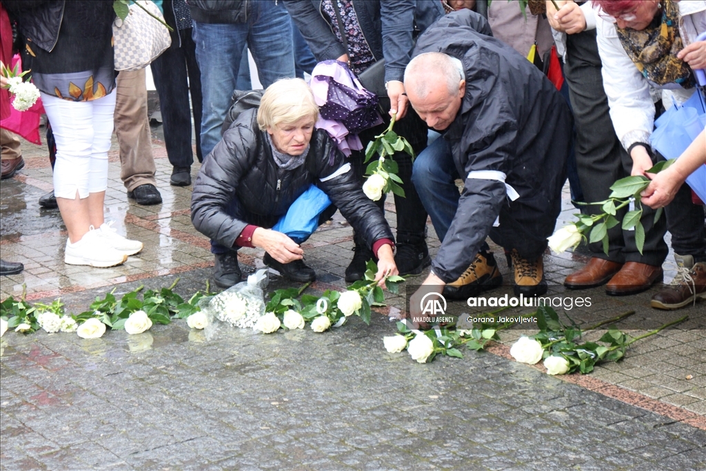 Dan bijelih traka obilježen u Prijedoru: Apel za izgradnju spomenika za 102 ubijene prijedorske djece