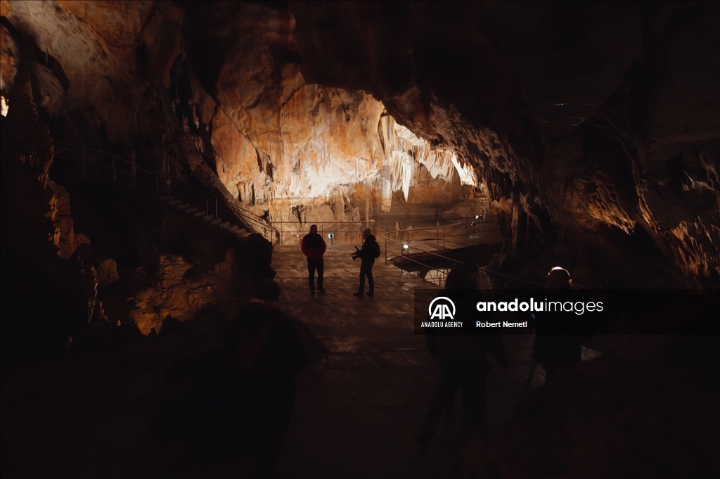 Underground boat trip on the river Styx resumed after five years of unexpected pause