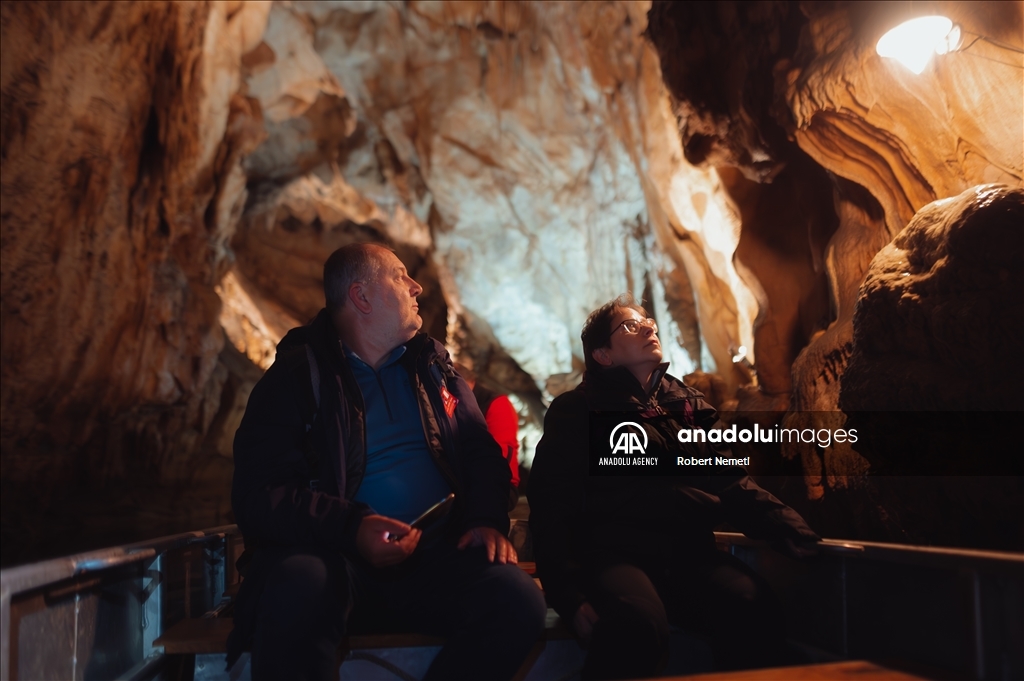 Underground boat trip on the river Styx resumed after five years of unexpected pause