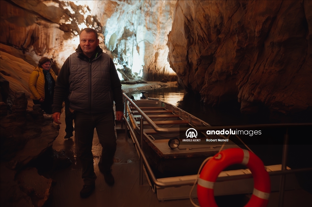 Underground boat trip on the river Styx resumed after five years of unexpected pause