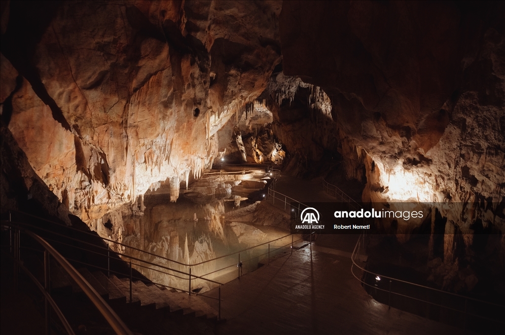 Underground boat trip on the river Styx resumed after five years of unexpected pause