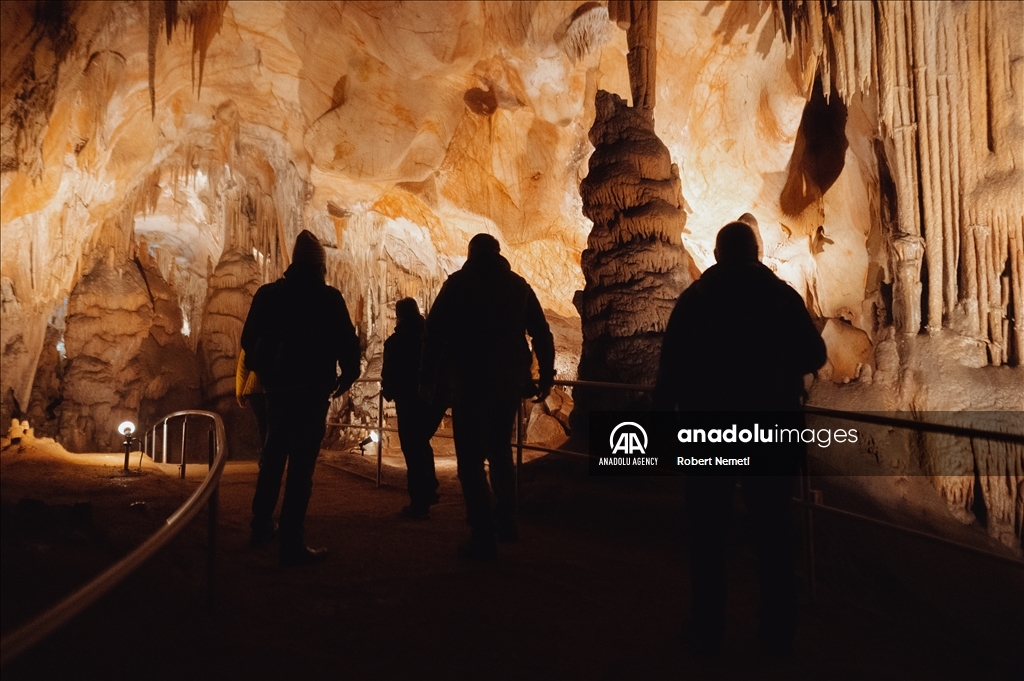 Underground boat trip on the river Styx resumed after five years of unexpected pause