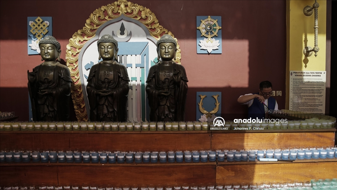Endonezya'da Vesak Günü Kutlamaları