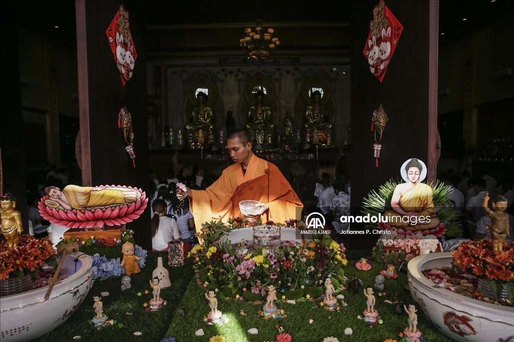 Endonezya'da Vesak Günü Kutlamaları