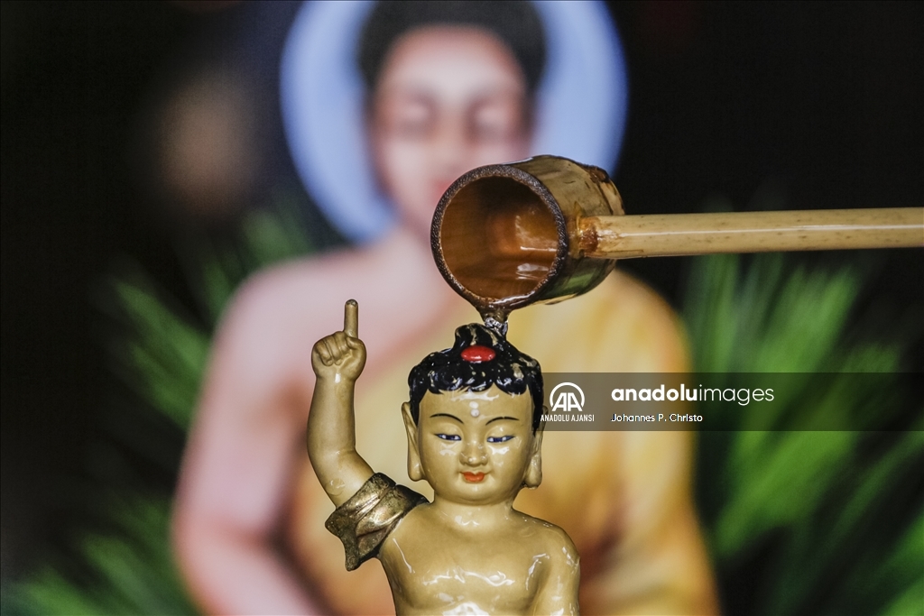 Endonezya'da Vesak Günü Kutlamaları