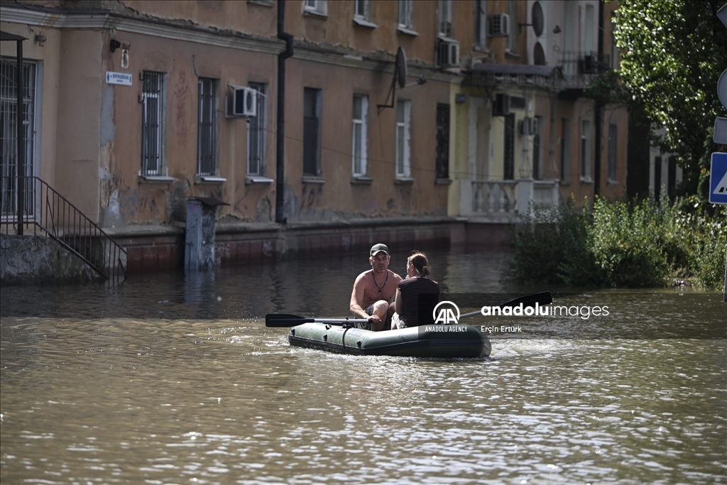 بر اثر فرو ریختن سد کاخوفکا اوکراین خانه‌ها در منطقه خرسون زیر آب رفتند
