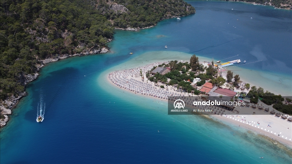 Güney Ege'de turizmciler 9 günlük tatille "bayram" edecek