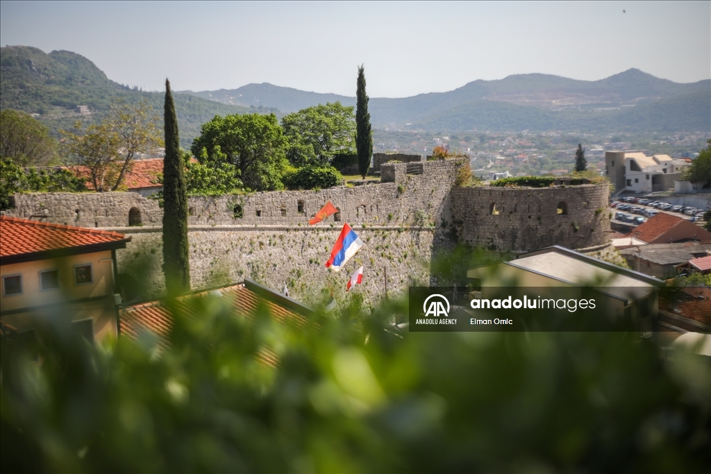 بار؛ شهر همزیستی ادیان در مونته‌نگرو