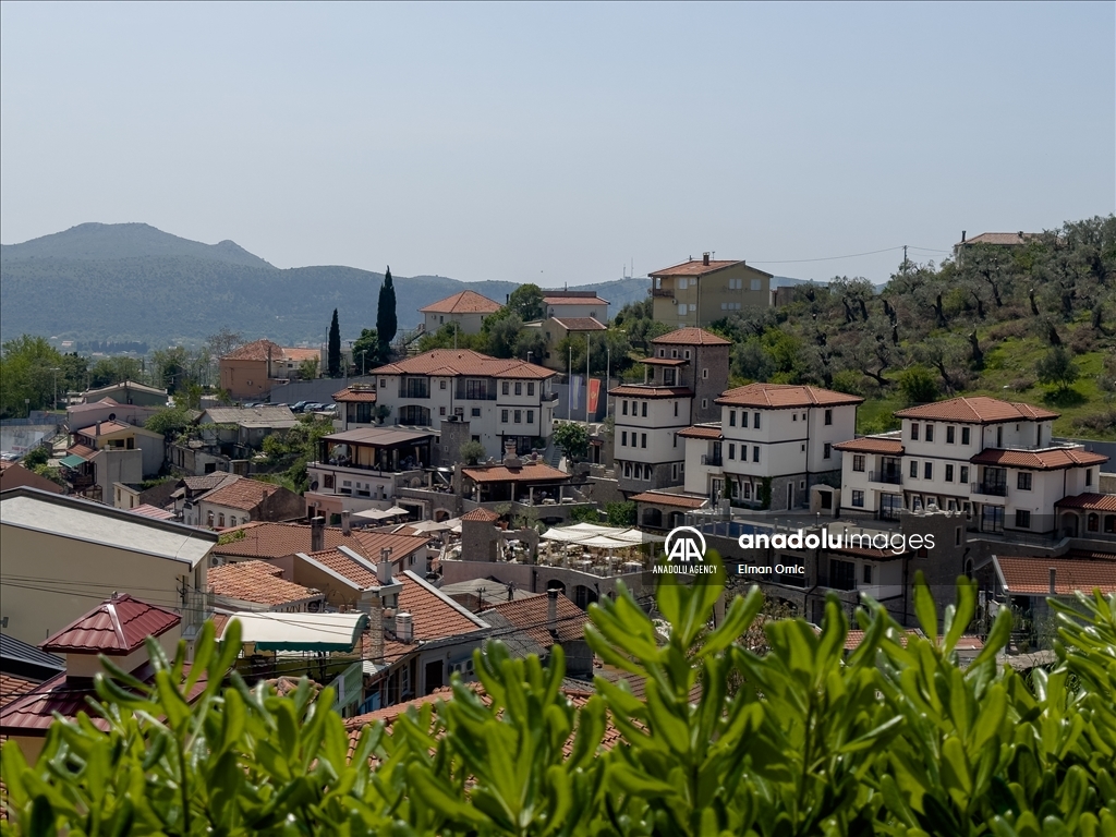 بار؛ شهر همزیستی ادیان در مونته‌نگرو