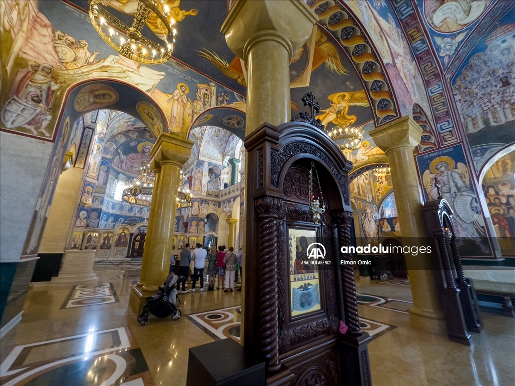 بار؛ شهر همزیستی ادیان در مونته‌نگرو