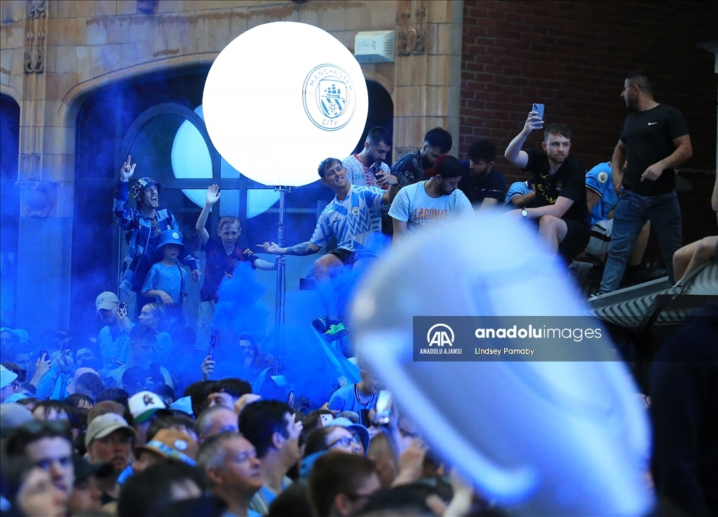 UEFA Şampiyonlar Ligi şampiyonu Manchester City, ülkesine döndü