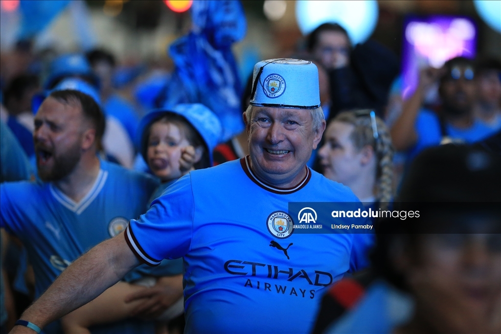 UEFA Şampiyonlar Ligi şampiyonu Manchester City, ülkesine döndü