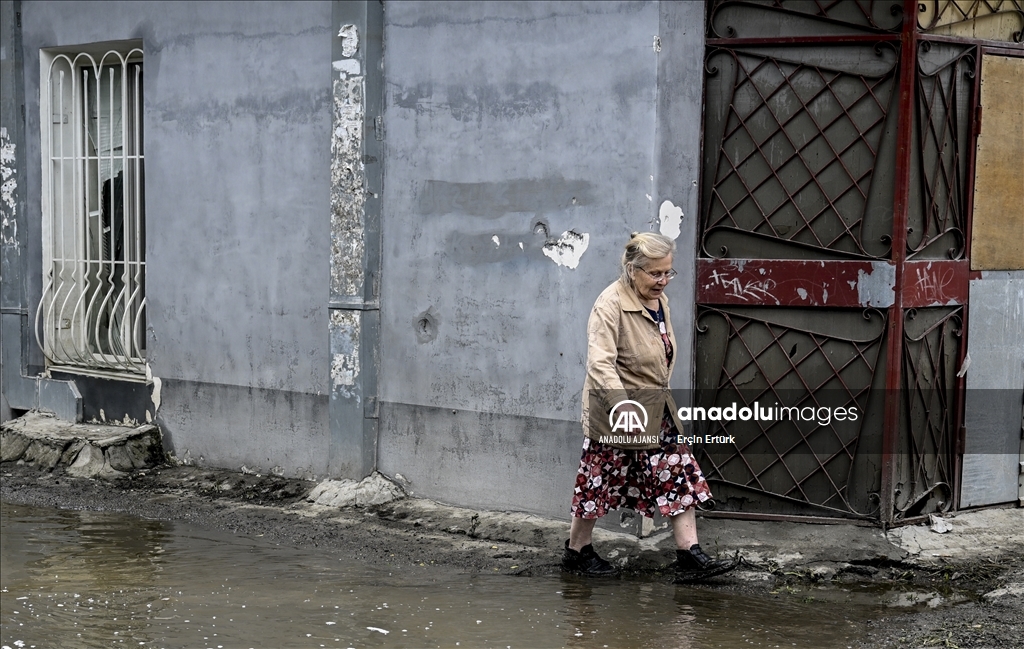 Ukrayna'da Kahovka HES'in bulunduğu bölgedeki sivillerin tahliyesi sürüyor