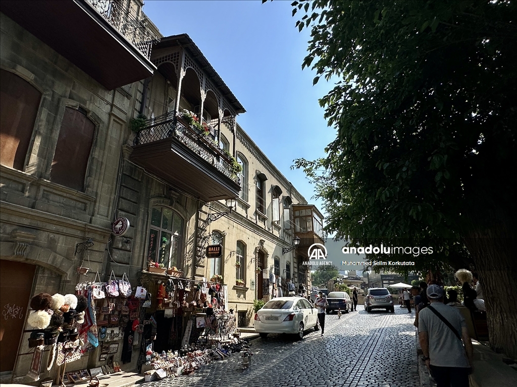 Daily life in Azerbaijan's Baku