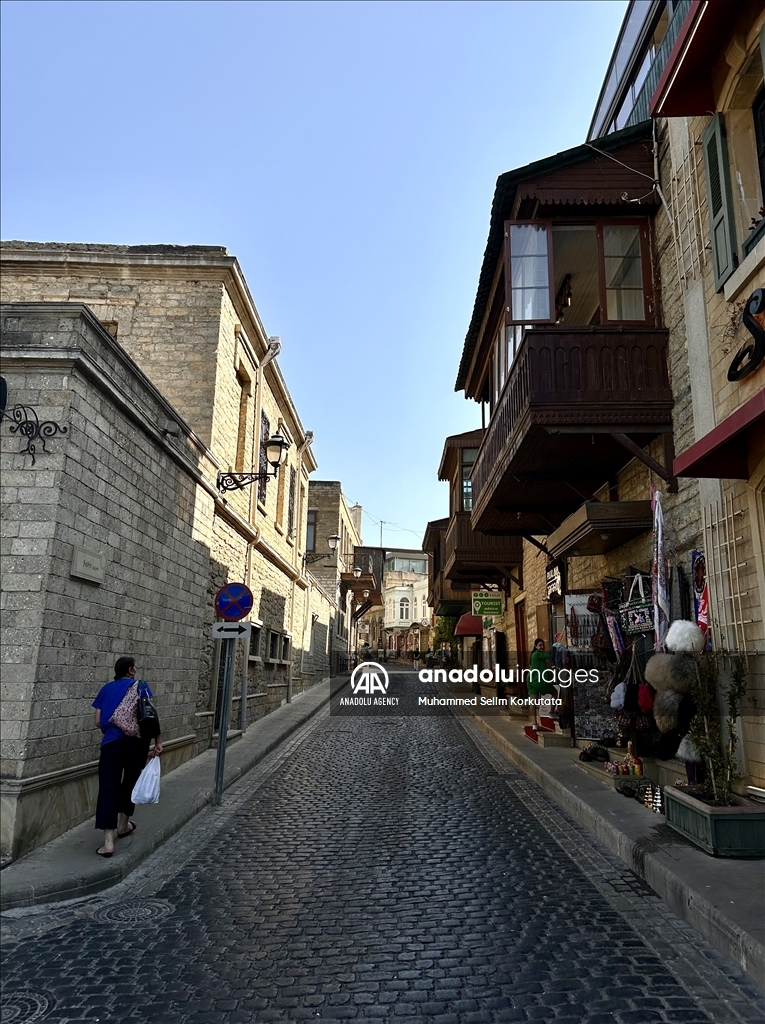 Daily life in Azerbaijan's Baku