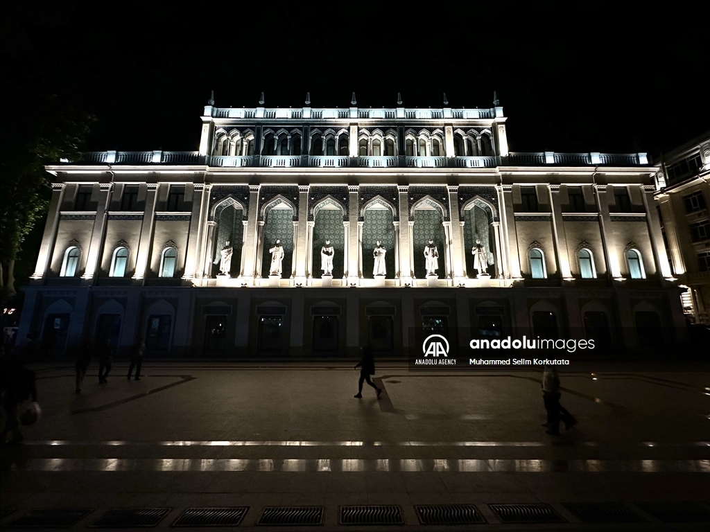 Daily life in Azerbaijan's Baku