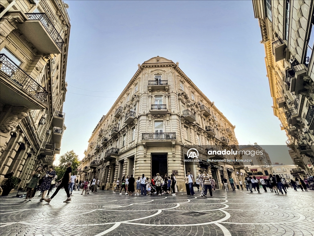 Daily life in Azerbaijan's Baku