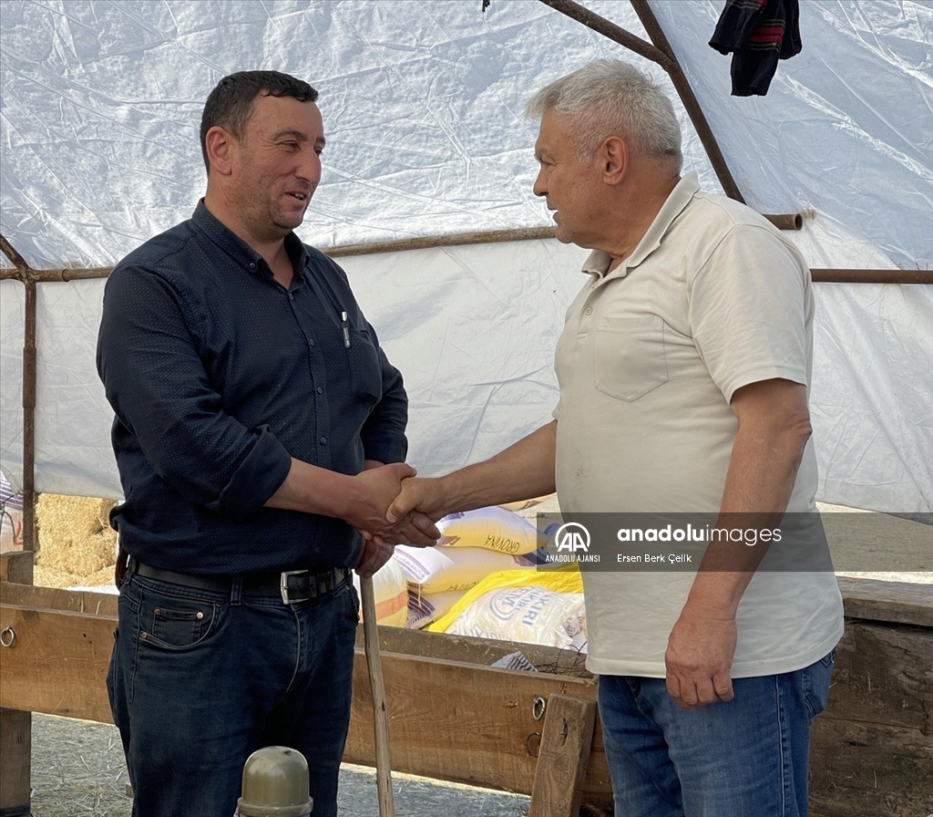 Hayvan pazarında ‘kurban’ hareketliliği