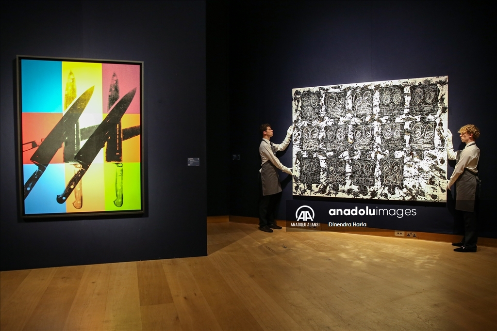 Christie's Müzayede Evi'nde 20 ve 21. Yüzyıl Sanatı Serisi'nin ön gösterimi yapıldı
