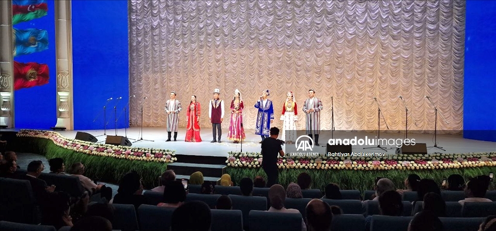 В Узбекистане состоялся концерт, приуроченный к 30-летию ТЮРКСОЙ