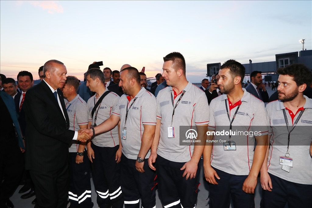 İstanbul Yeni Havalimanı'na ilk uçuşu Erdoğan'ın uçağı yaptı