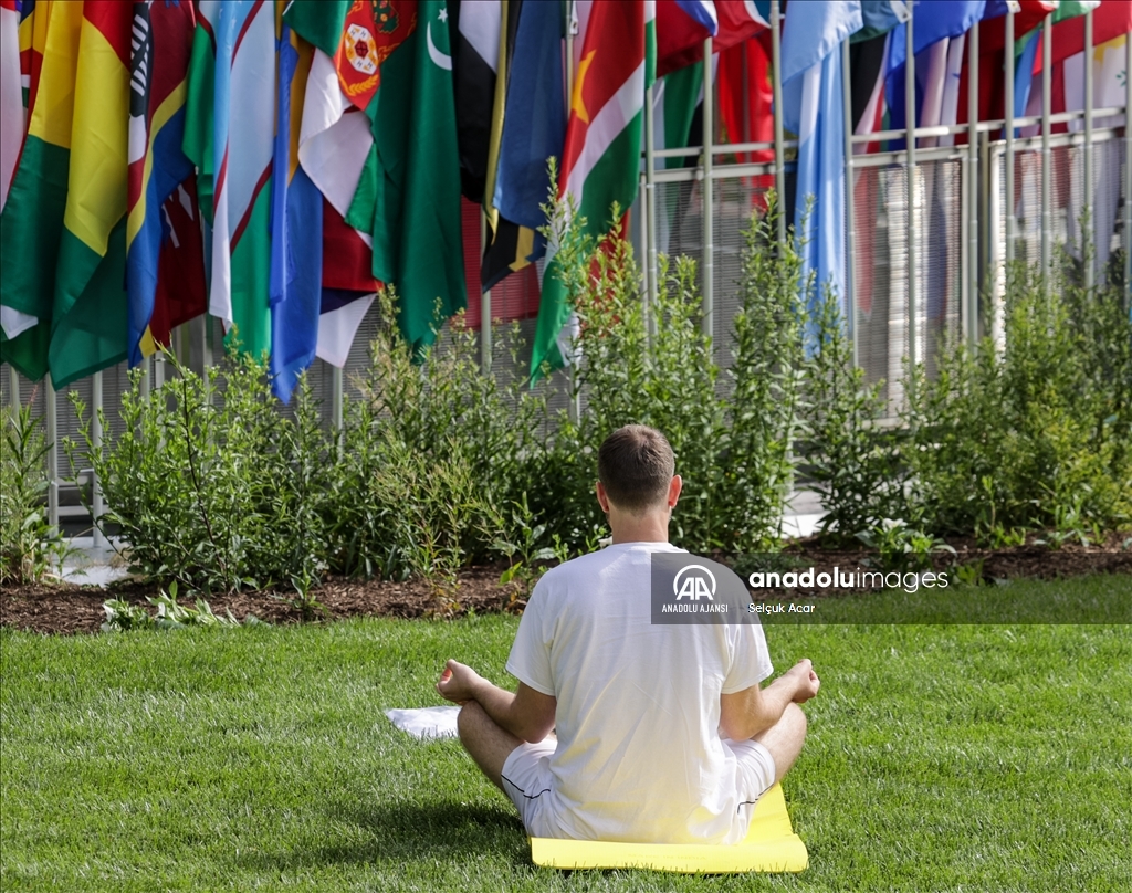 New York'ta Dünya Yoga Günü