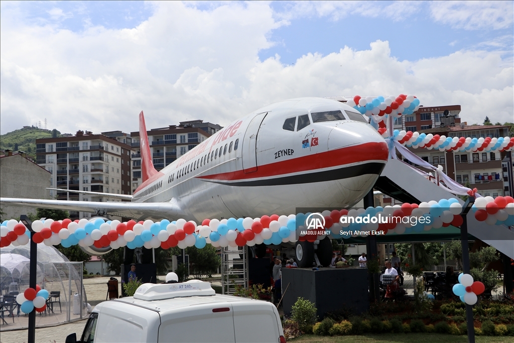 "مطعم الطائرة".. تجربة فريدة لعشاق المعجنات في طرابزون التركية